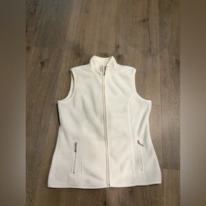 Karen Scott White Sleeveless Vest